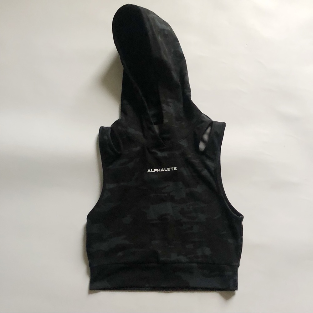 Alphalete Sleeveless Crop Hoodie Small